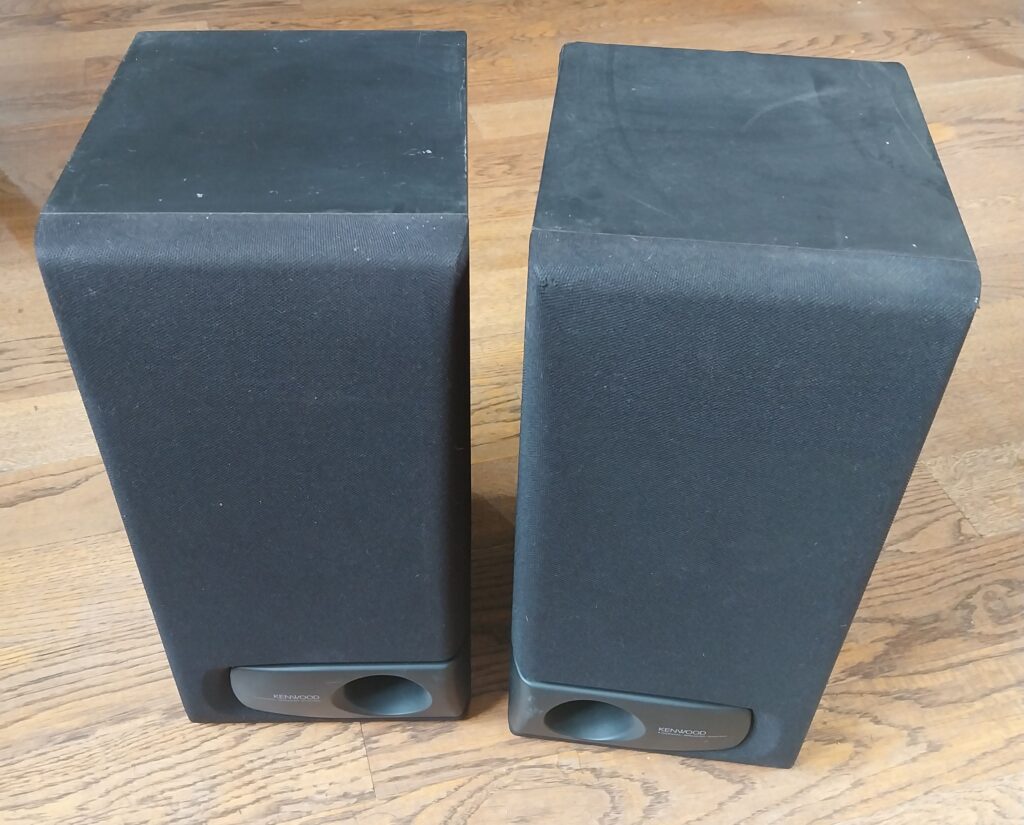 deux enceintes à vendre