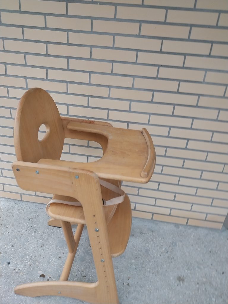 Chaise haute pour enfants